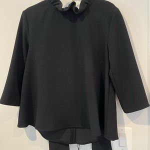 Tuckernuck Daphne Blouse, size L, black